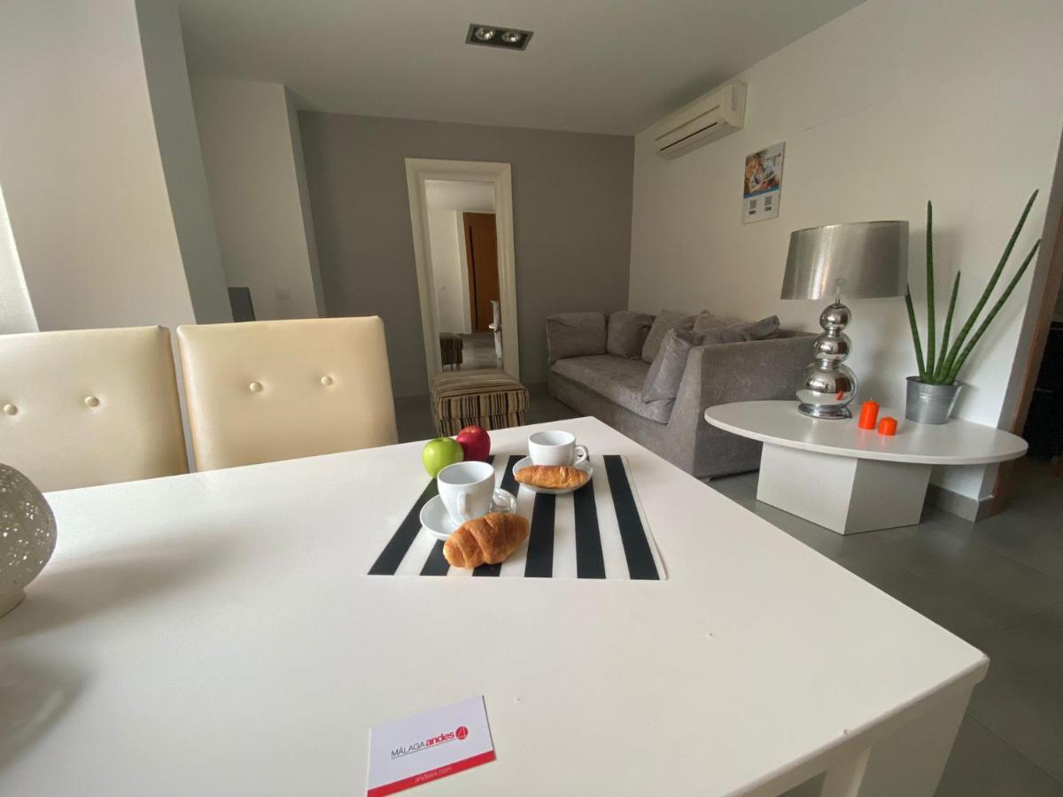 Malaga Andes 4 Beach Apartment Exterior photo