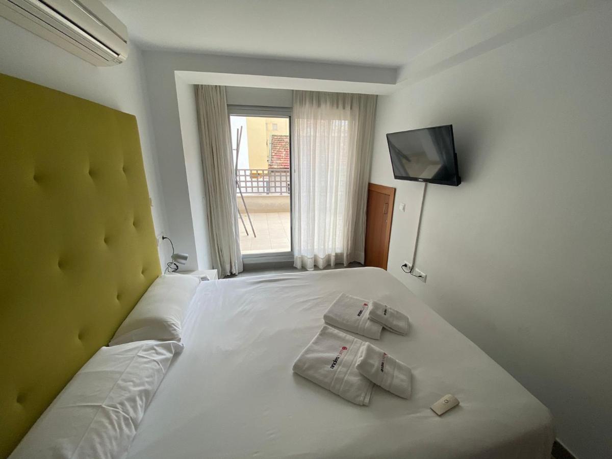 Malaga Andes 4 Beach Apartment Exterior photo