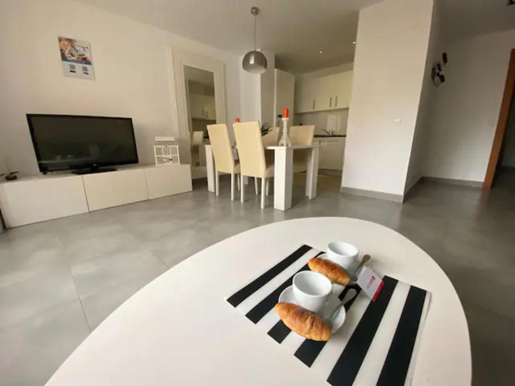 Malaga Andes 4 Beach Apartment Exterior photo