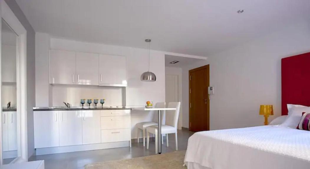 Malaga Andes 4 Beach Apartment Exterior photo